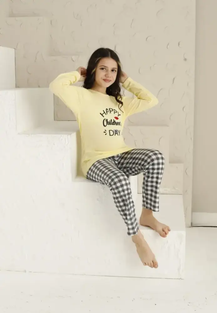 Pijama Fete , Mâneca Lungă si Pantaloni Lungi ,Happy Children Day,Culoare Galben,Engros